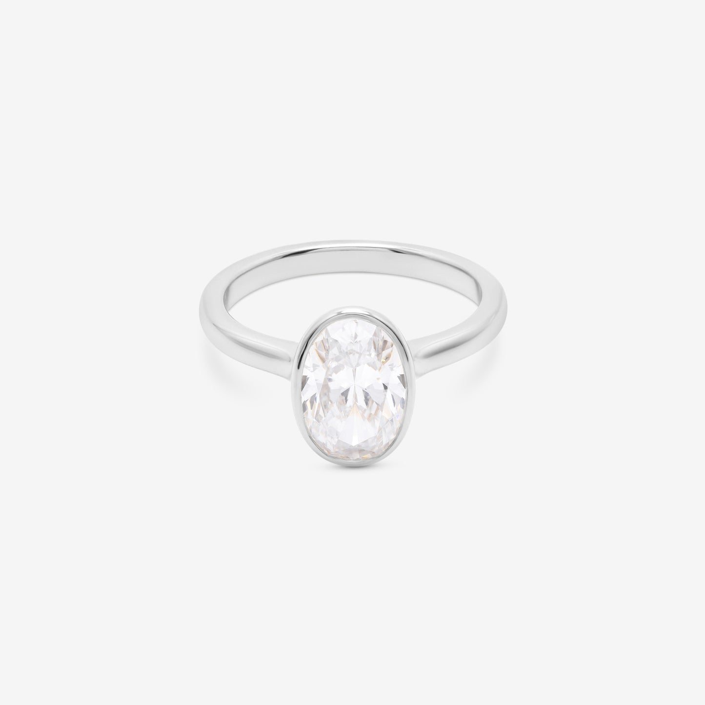 THE SIGNATURE BEZEL OVAL