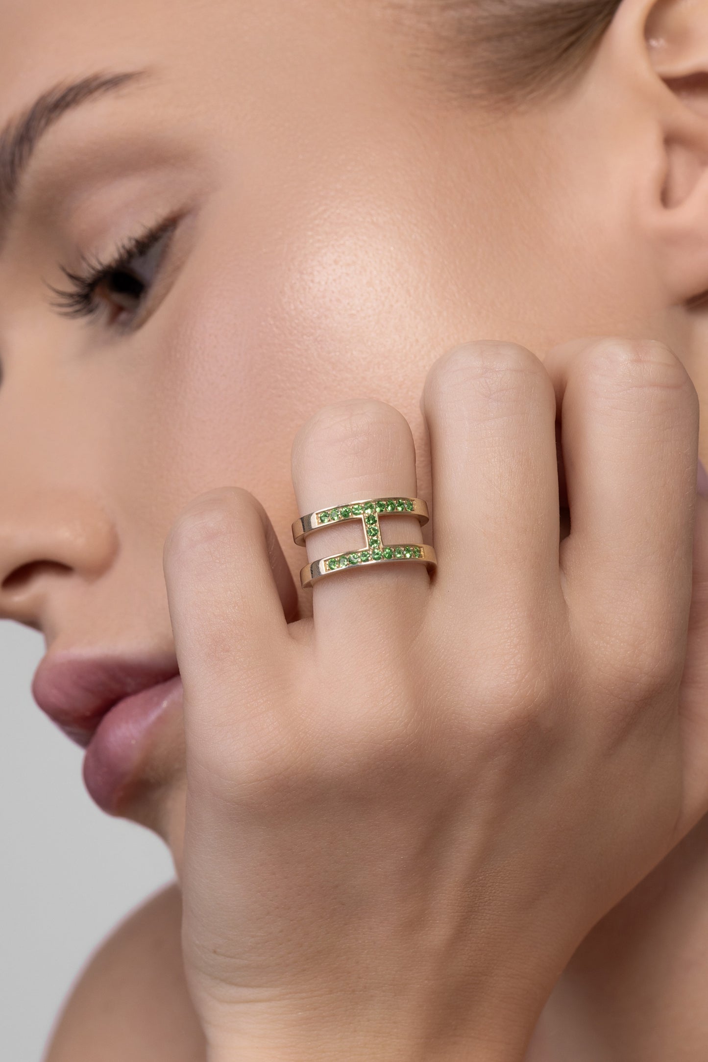 H RING