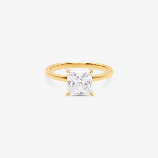 CLASSIC PRINCESS CUT RING