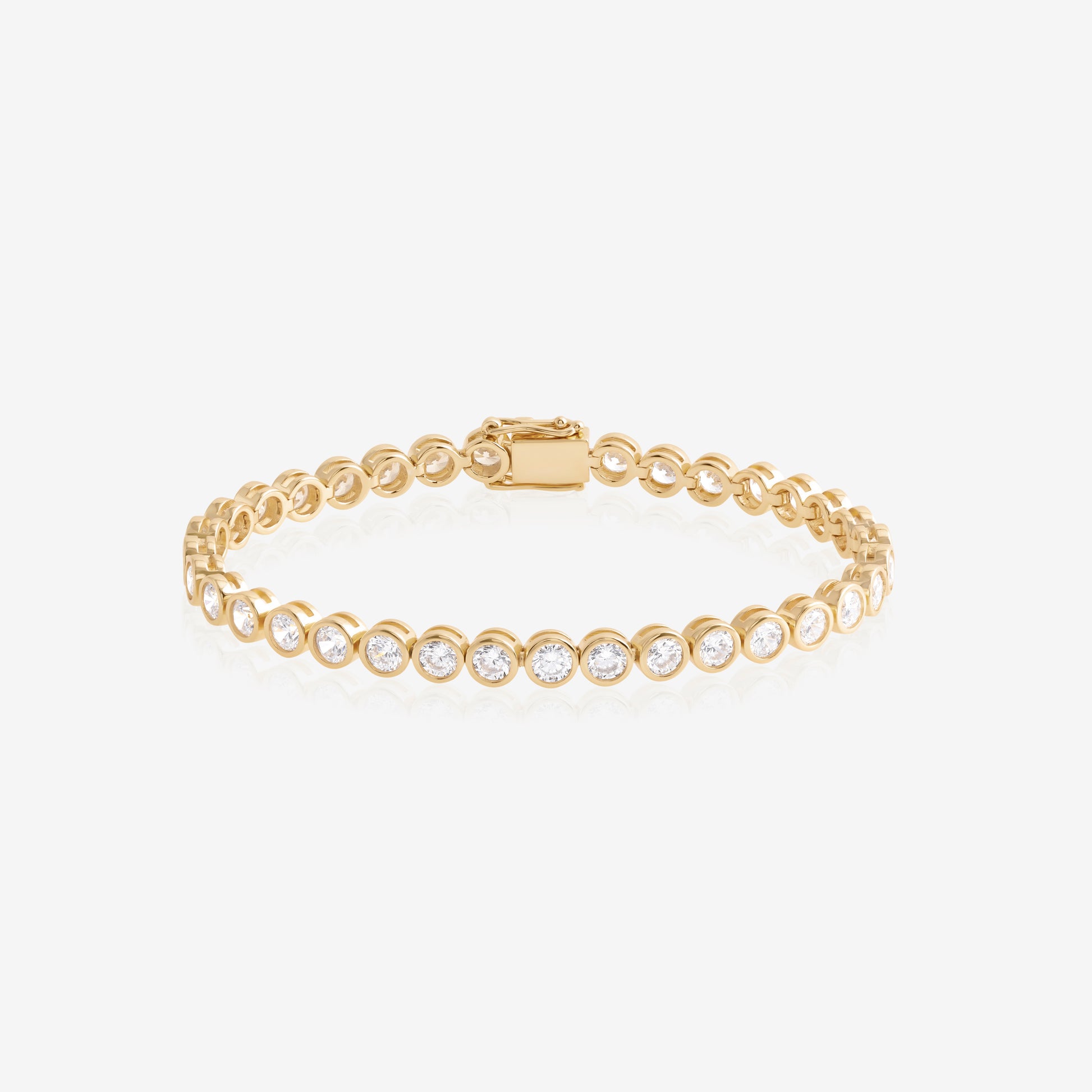 Nik Jewellery Solis 14K gold lab-grown diamond bezel tennis bracelet, full bracelet view.